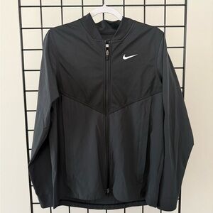 Nike Men's Dark Gray Windbreaker